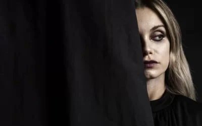 KÜLSŐ VÁLSÁG – BELSŐ VÁLSÁG